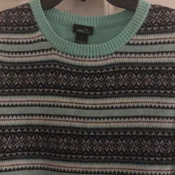 Winter Pattern Sweater - Picture 2 of 3